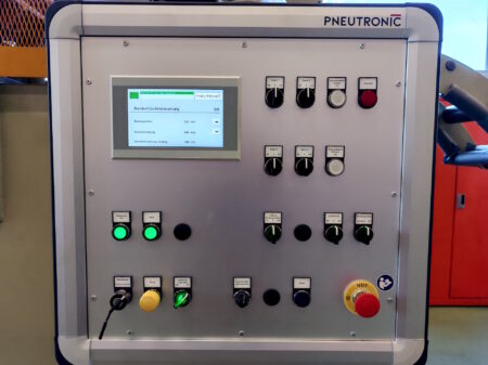Bedienpanel_Saronni